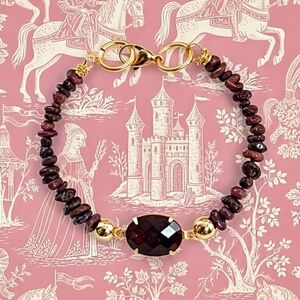 4.5 Carats Natural Ruby Chips And Centerpiece Ruby Bracelet